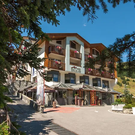 Hotel Lac Salin Spa & Mountain Resort-3